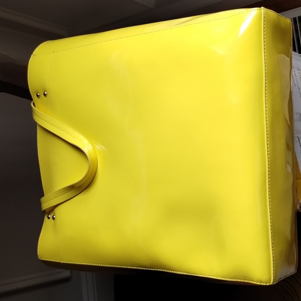 🎉HP Cynthia Rowley lmt ed yellow tote w/ dust bag nwt